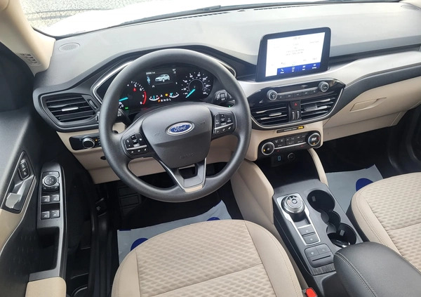 Ford Kuga cena 81900 przebieg: 28000, rok produkcji 2021 z Tarnów małe 562